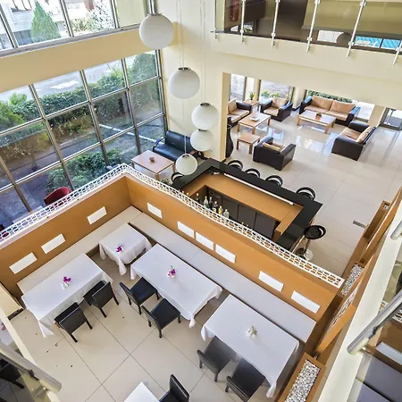 Santa Marina Otel 3*