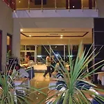 La Brisa Otel 3*