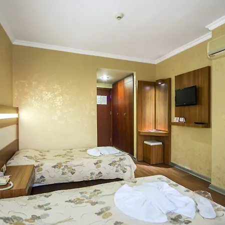 Santa Marina Hotel 3*