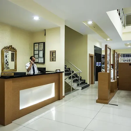 Santa Marina Hotel