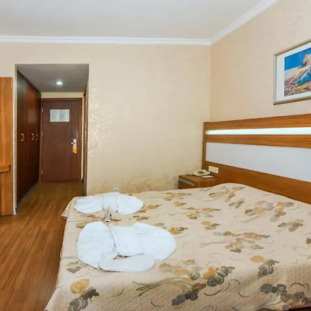 Hotel Santa Marina 3*