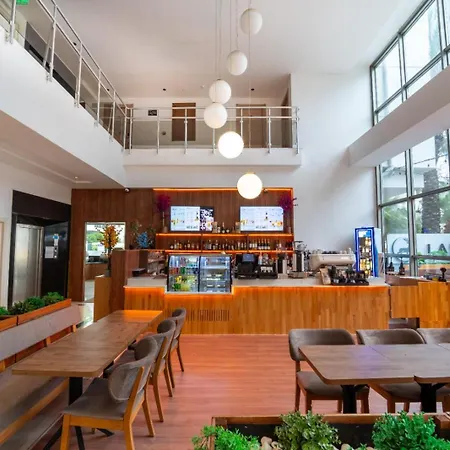 La Brisa 3* Antalya