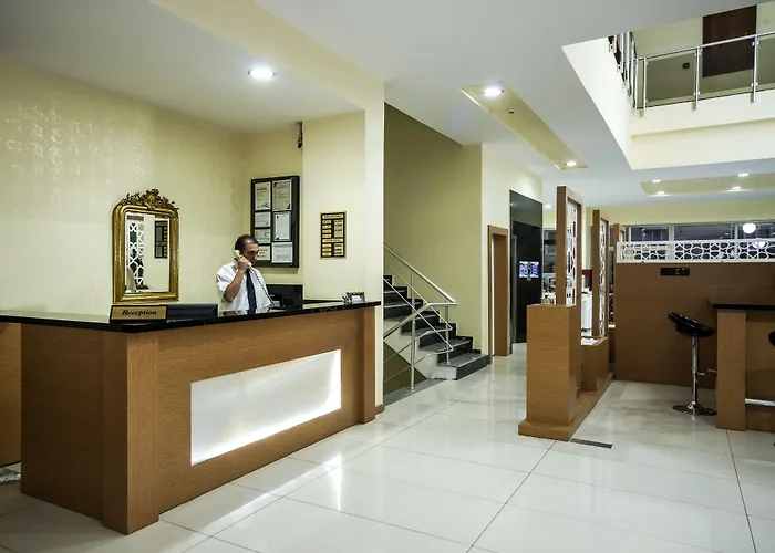 La Brisa Hotel