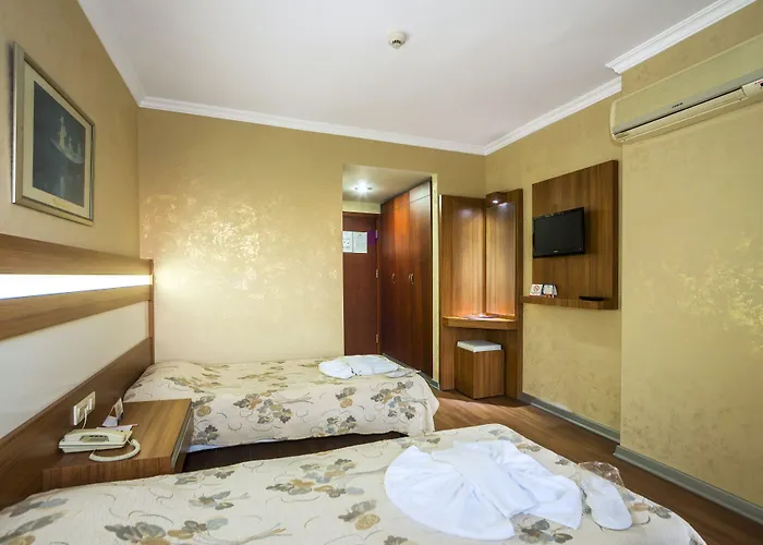 La Brisa Hotel 3*