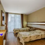 La Brisa Αττάλεια