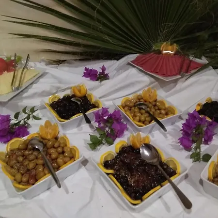 圣塔马丽娜酒店 酒店