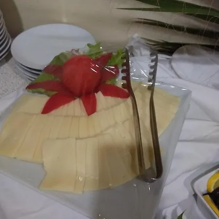 圣塔马丽娜酒店