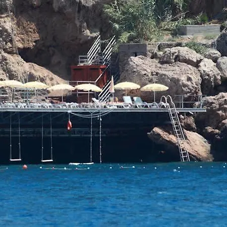 圣塔马丽娜酒店 3*